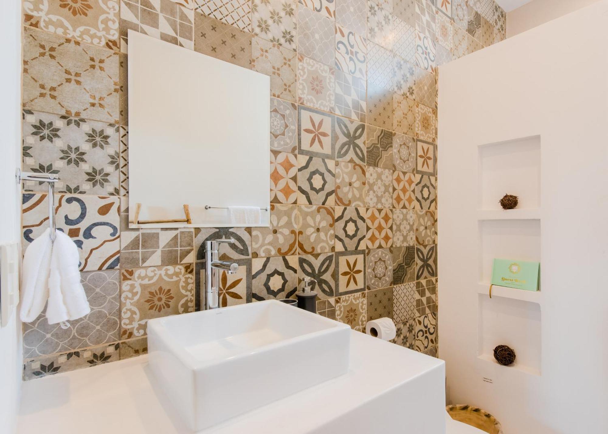 Apartment Tanah Manor