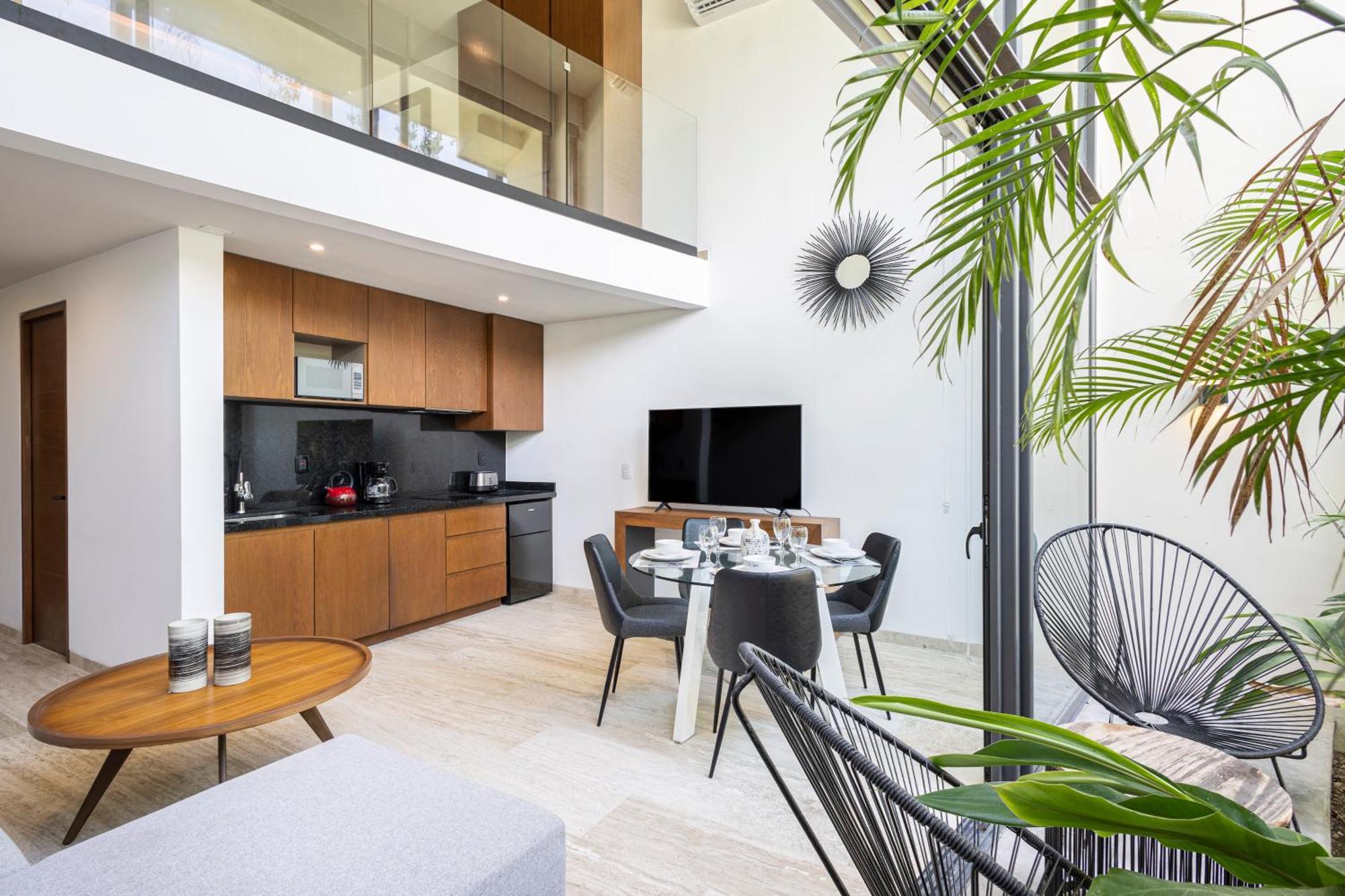 Apartment Mistiq Gardens