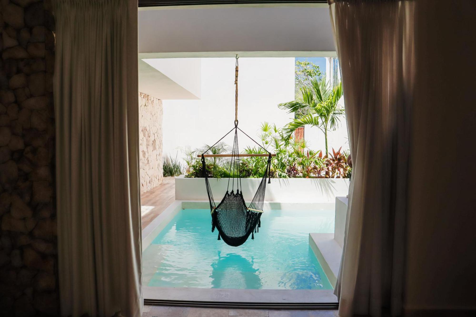 La Joya Villa