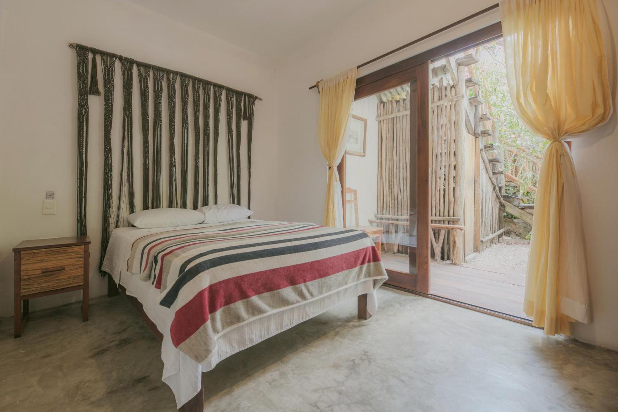 Aldea Balam Hotel 3*