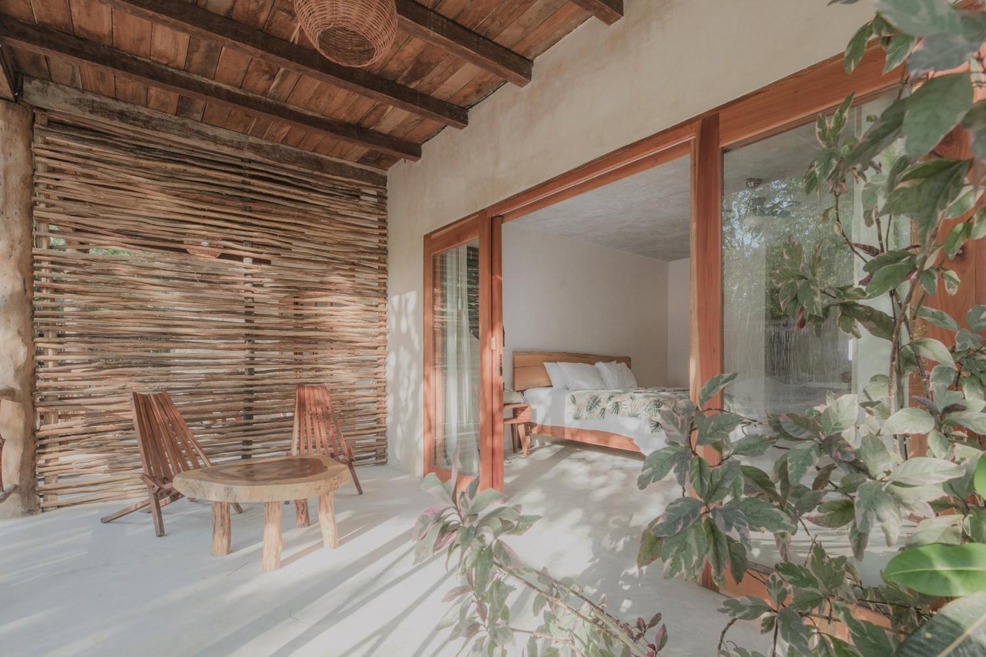 Hotel Aldea Balam 3*