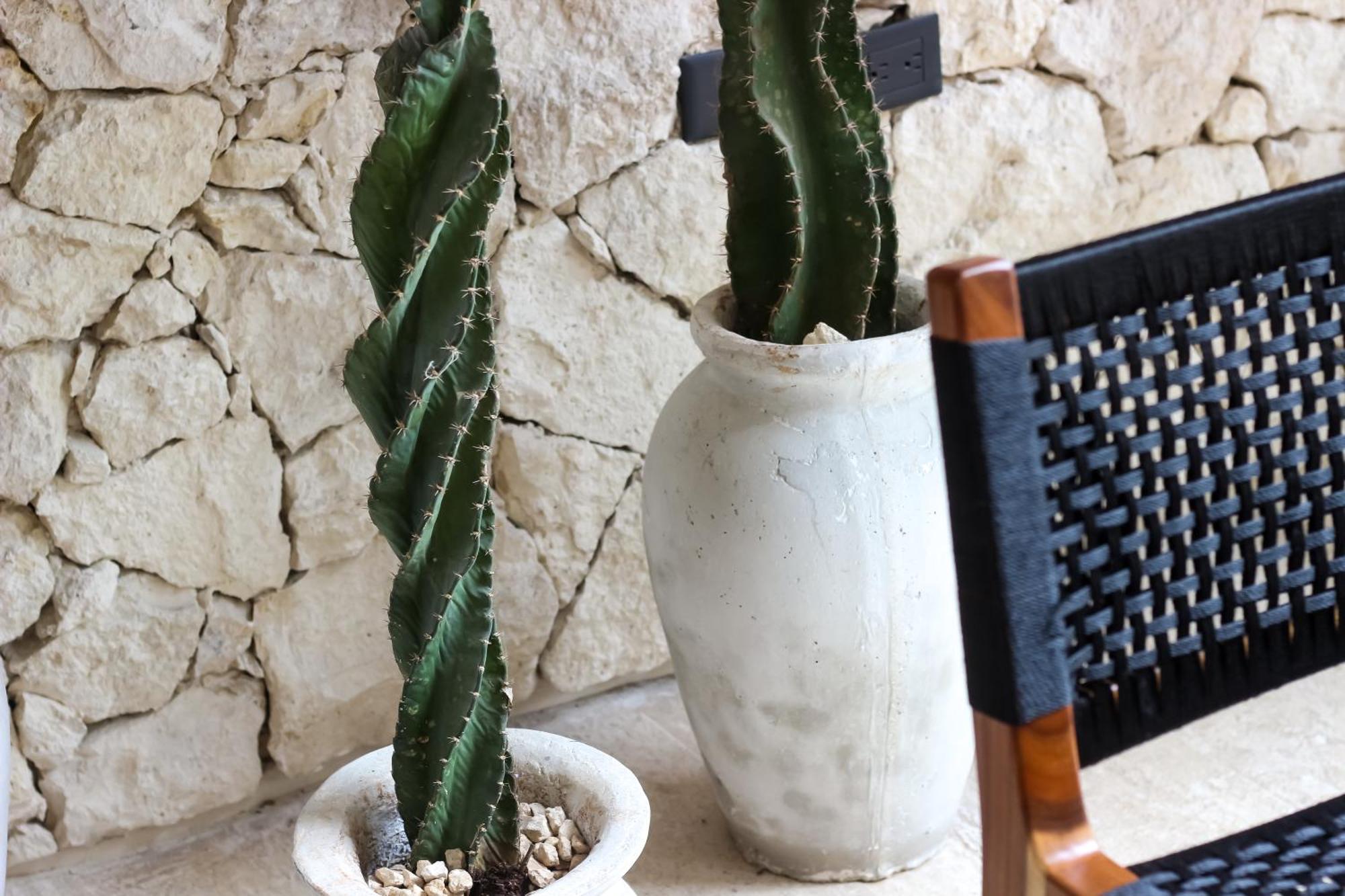 Luxury Townhouse With Private Pool In La Veleta *