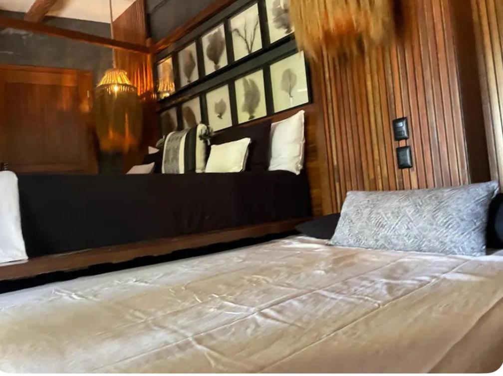 Casa Tolok In Beachfront Villa *