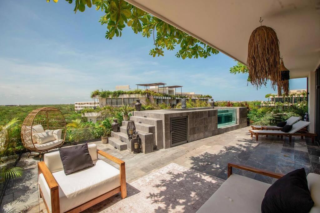 Jungle Oasis Luxury Penthouse With 6 Pools *