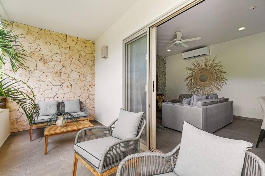 Stylish 2bd In Prime Location With Balcony Apartment Tulum