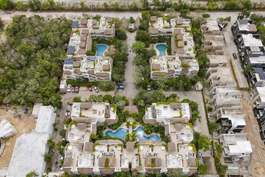 Stylish 2bd In Prime Location With Balcony