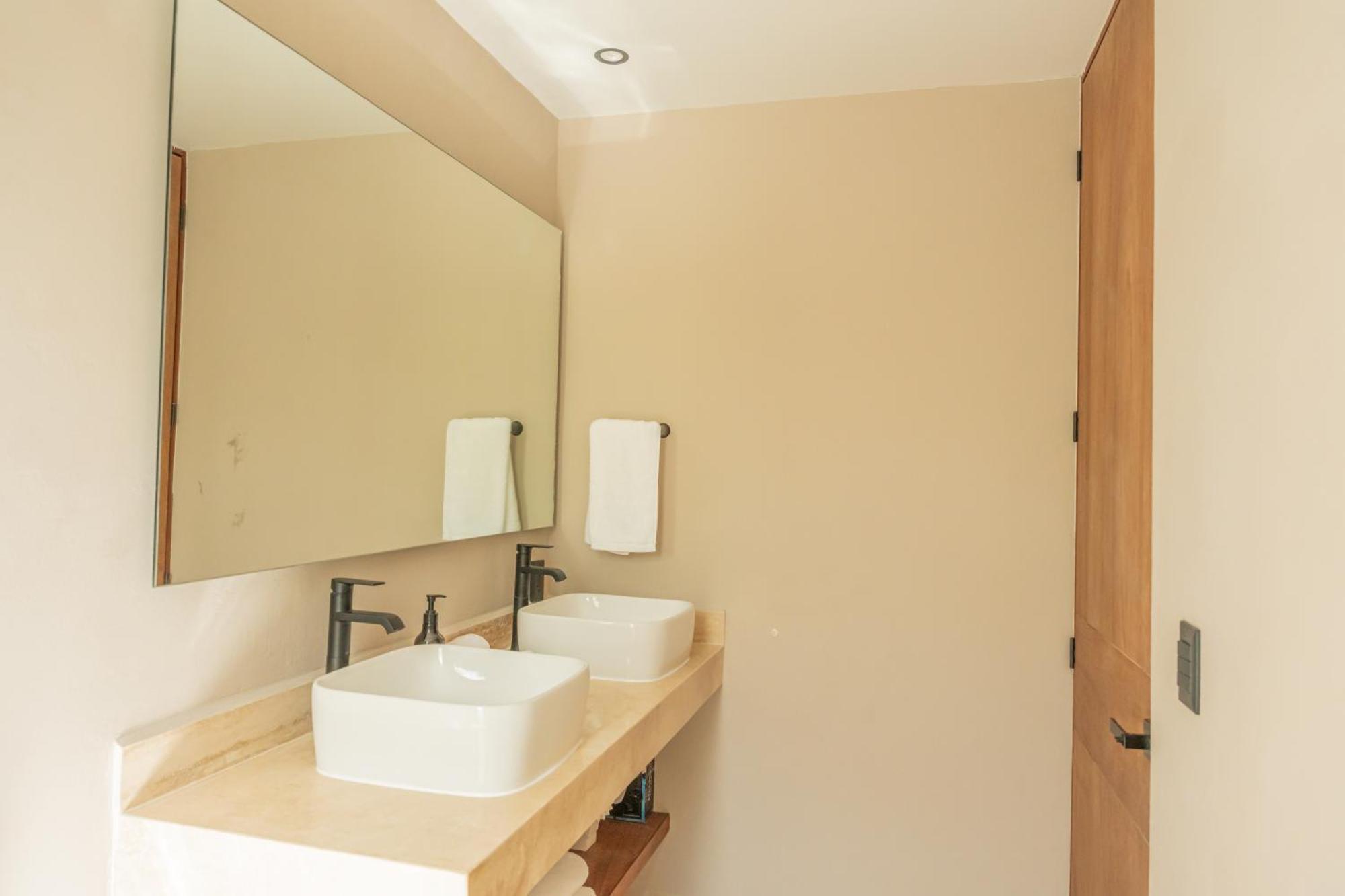 Dossantas Wellness & Jungle Retreat By Bt Homes Apartment *