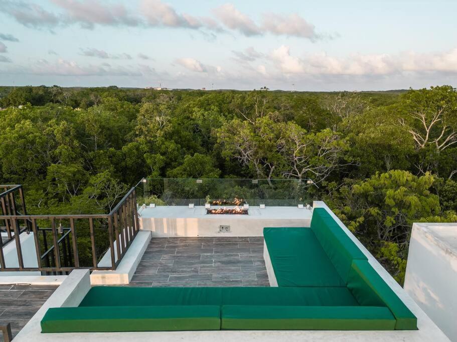 Luxury Villa, Club - Jungle View - Sahara Jade