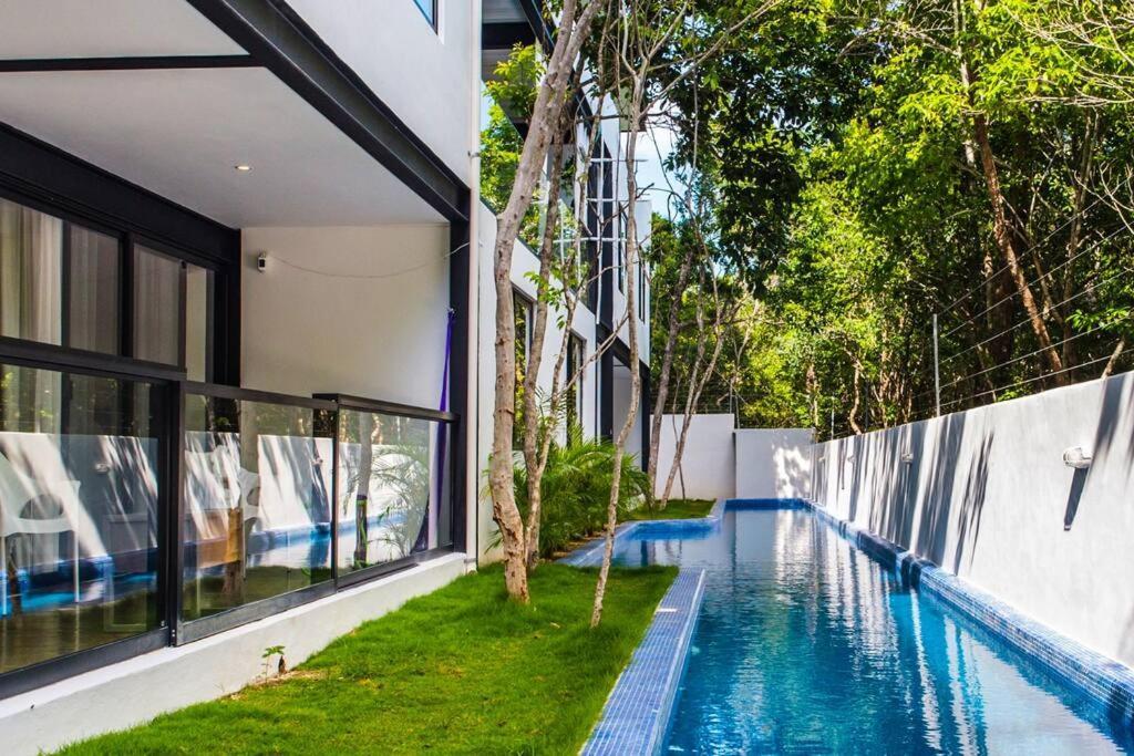 Apartment Designer Penthouse - Rooftop Pool & Jungle View