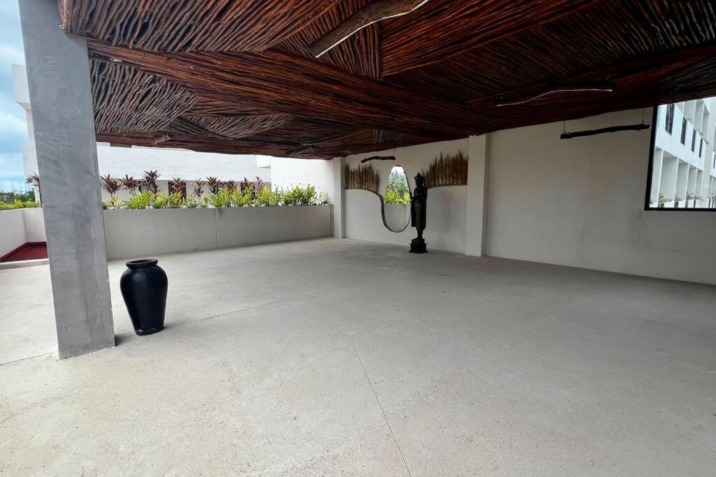 Comfy Plounge Pool *