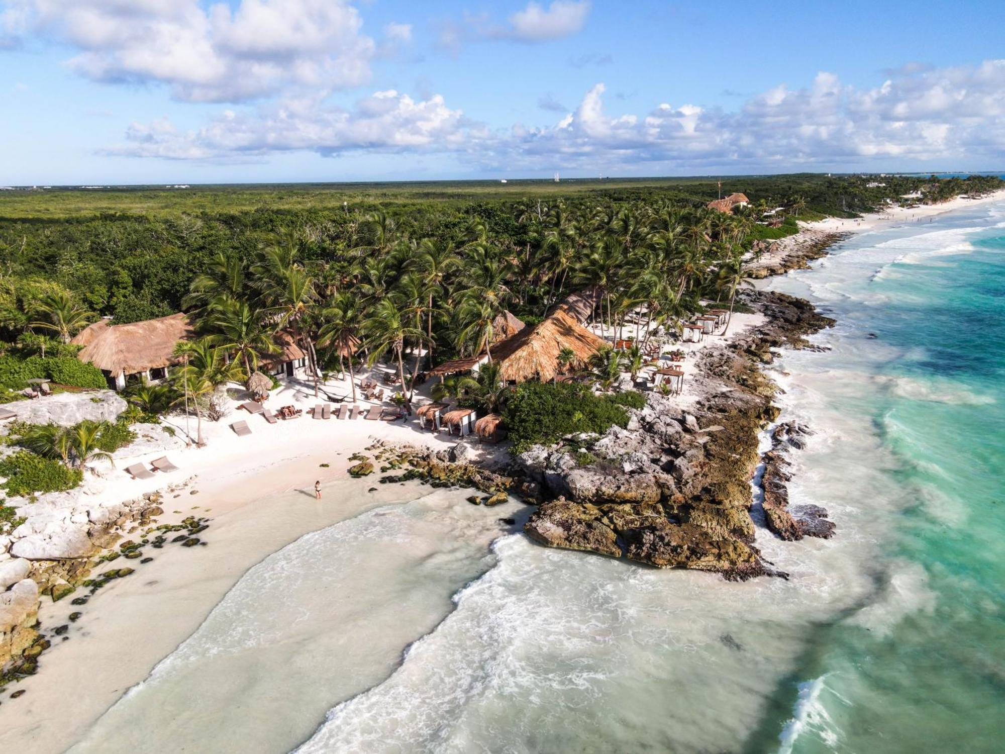 Hotel Diamante K - Inside National Park Tulum
