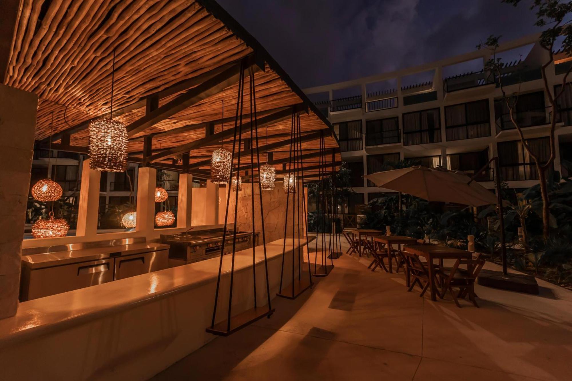 The Waves Spacious *