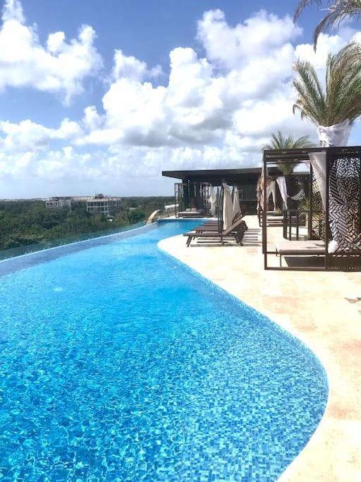 012 Modern Luxurious Wifi 100 Mb * Tulum