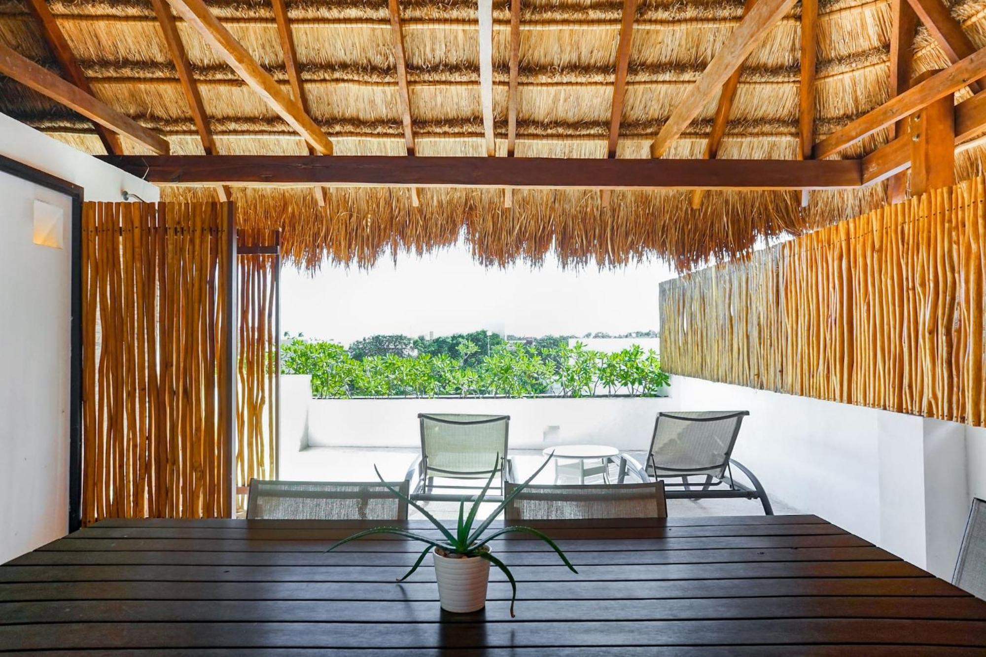 Saasil Penthouse Rooftop Pool *