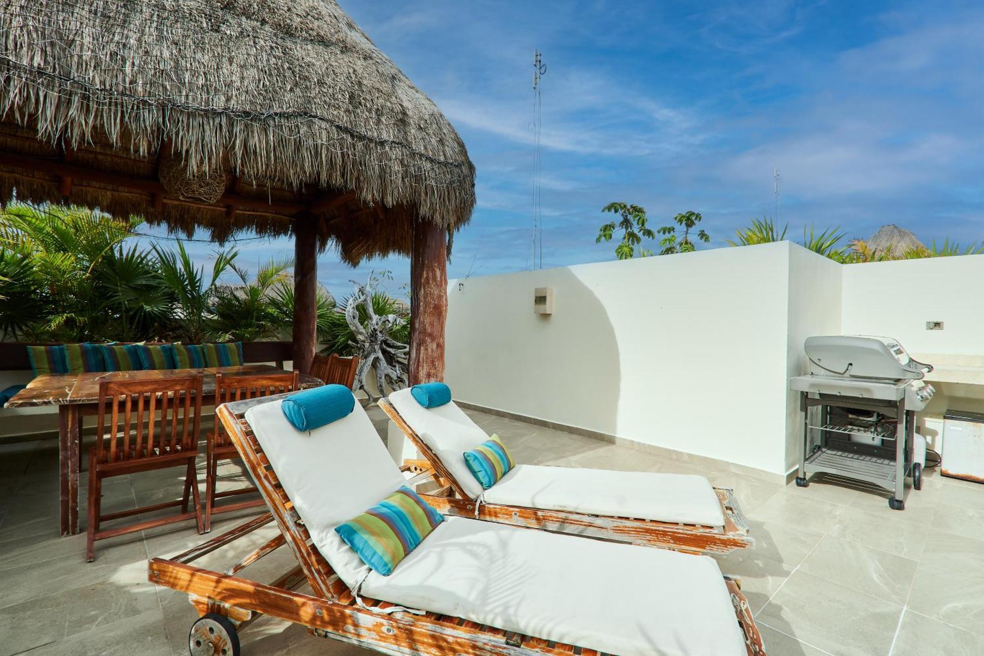 Aldea Zama Penthouse With Private Rooftop In Gated Community Apartment