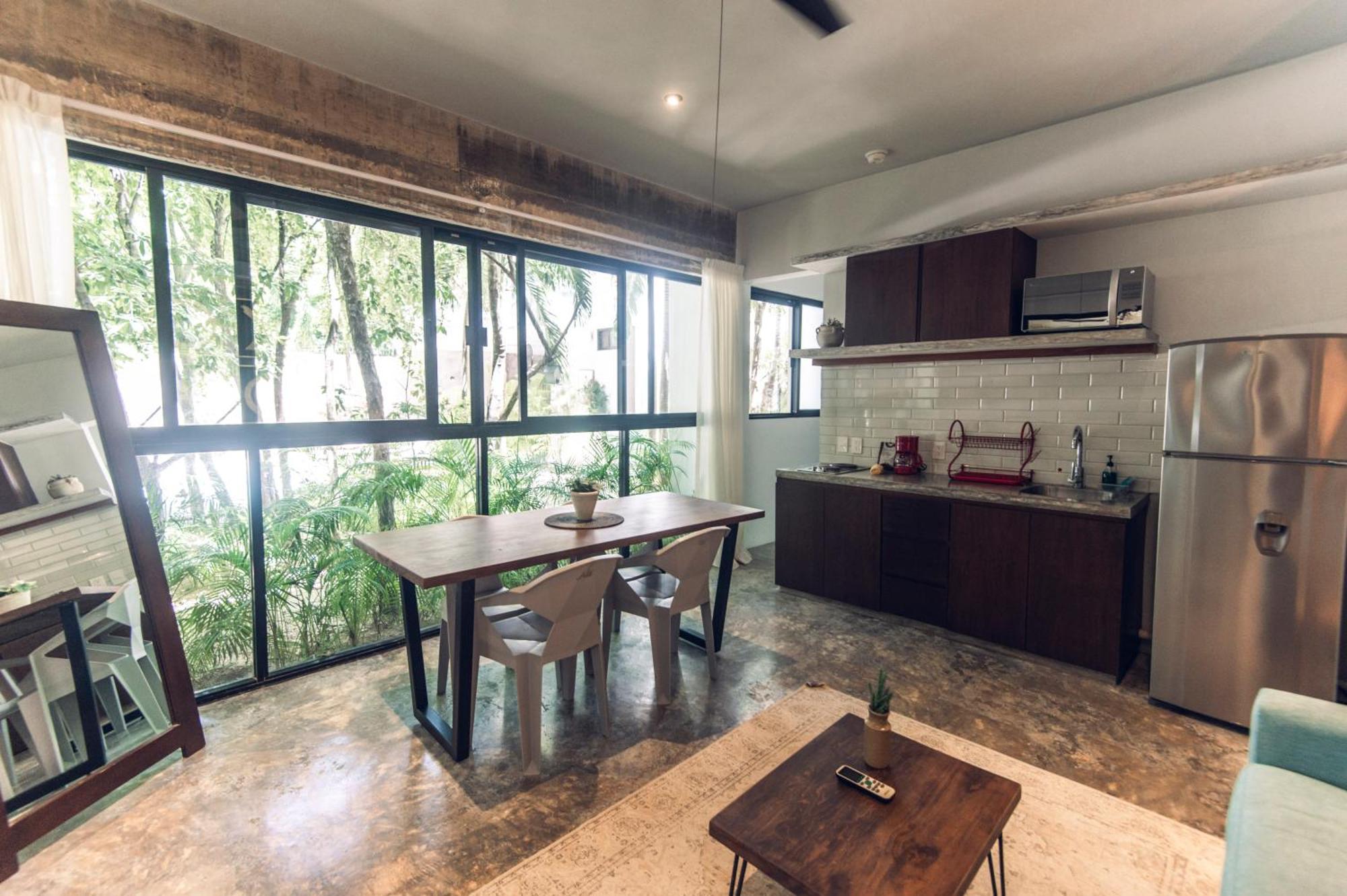 Nomad Humans Coliving * Tulum