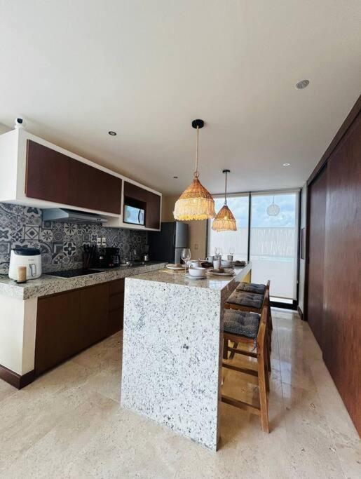 New Large Luxurious 1 Bedroom, 1 Bathroom In Apartment Tulum