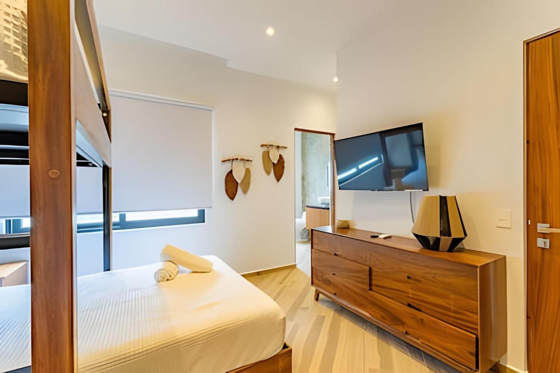 Oasis Yaaxlum Tulum