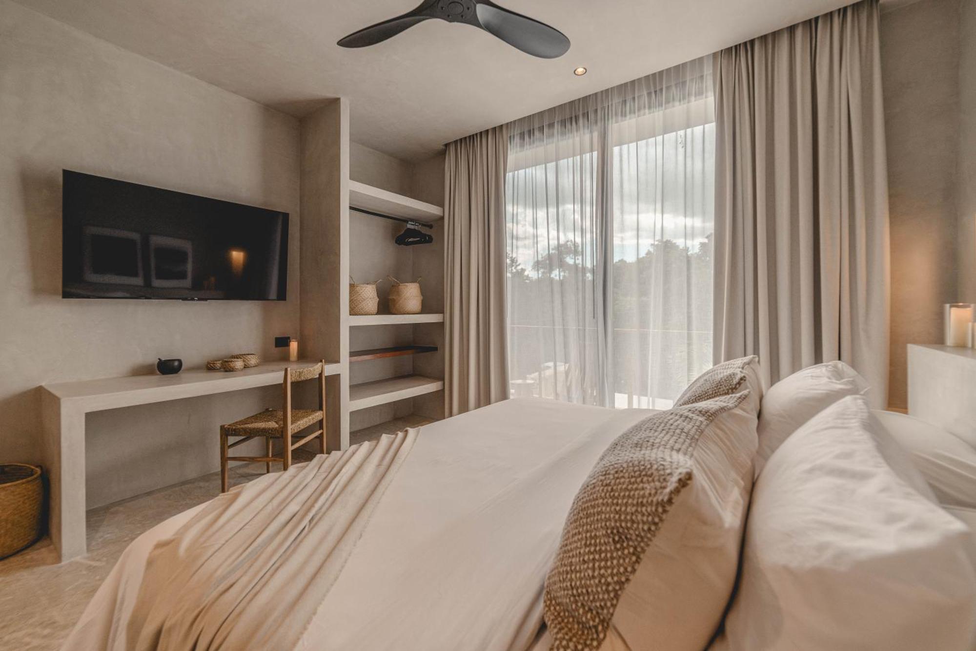 Charlotte Holiday home *