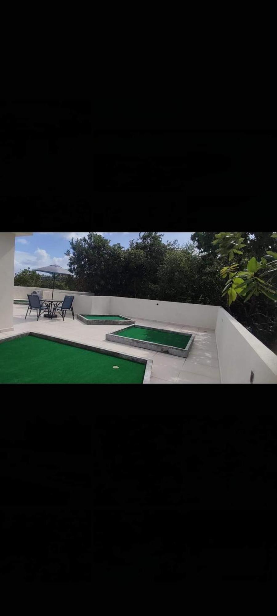 Jungle Oasis Studio: Beachside Retreat With Pool And Amenities *