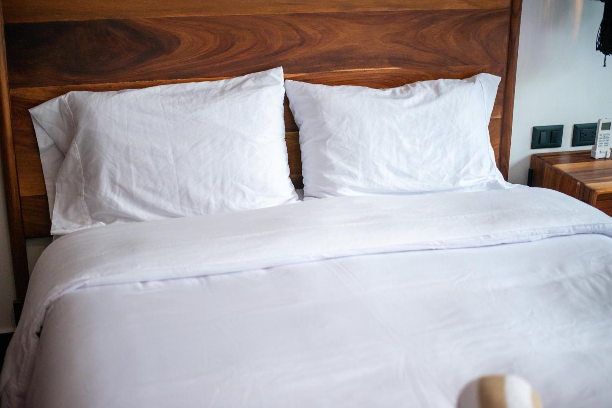 La Veleta Getaway At Asana Leaf House Sleeps 12 Сasa de vacaciones *