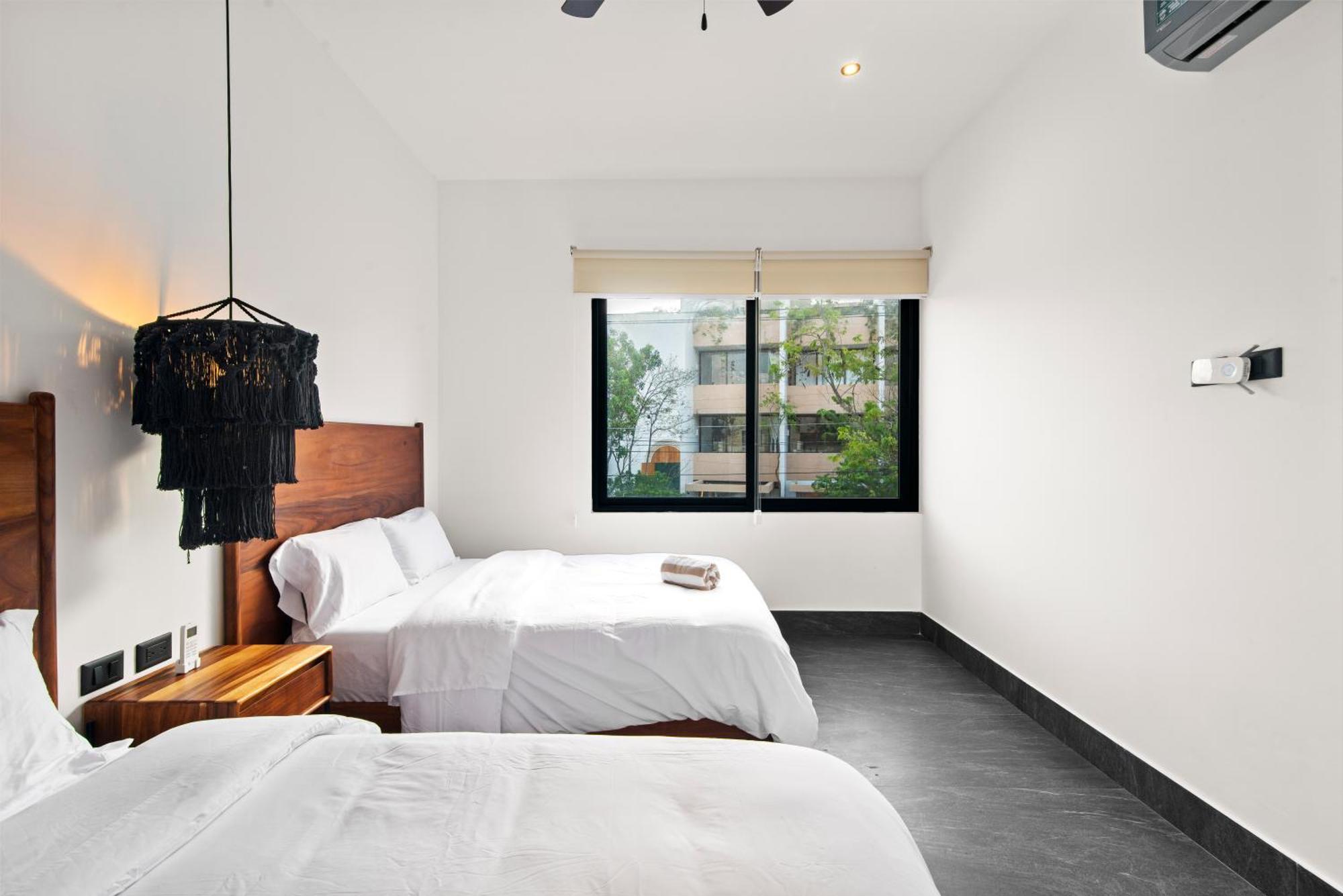 La Veleta Getaway At Asana Leaf House Sleeps 12 *