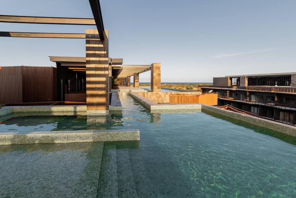 2br Designer's Pad Private Pool Closest To