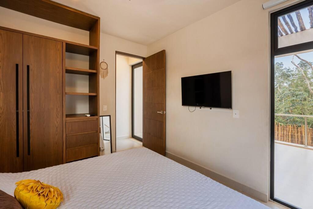 Close To Cenotes Private Pool 24hr Hr Security Gym Yoga Apartment Tulum