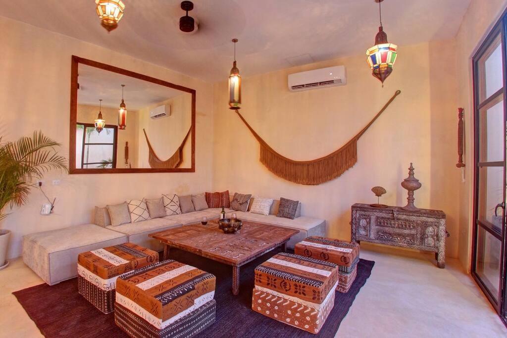 Villa Posh Large Minutes From The Beach *