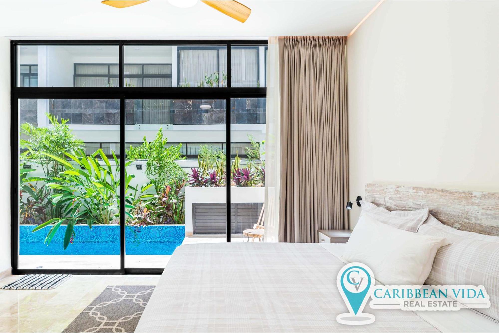 Stylish Sexy 1 Bd W/ Private Pool & Rooftop Pool