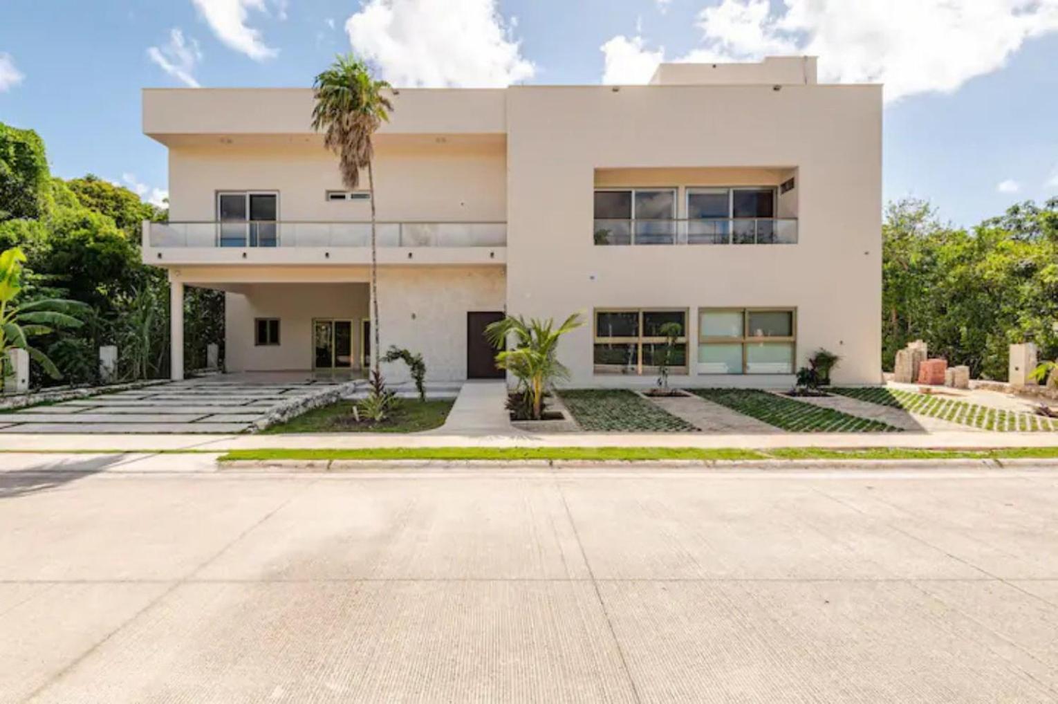 Departamento 2, Country Home, Con Muelle De Pesca, Club De Playa, Alberca, Cenote Y Campo De Golf, Contrata Day Pass Bahia Principe * Tulum