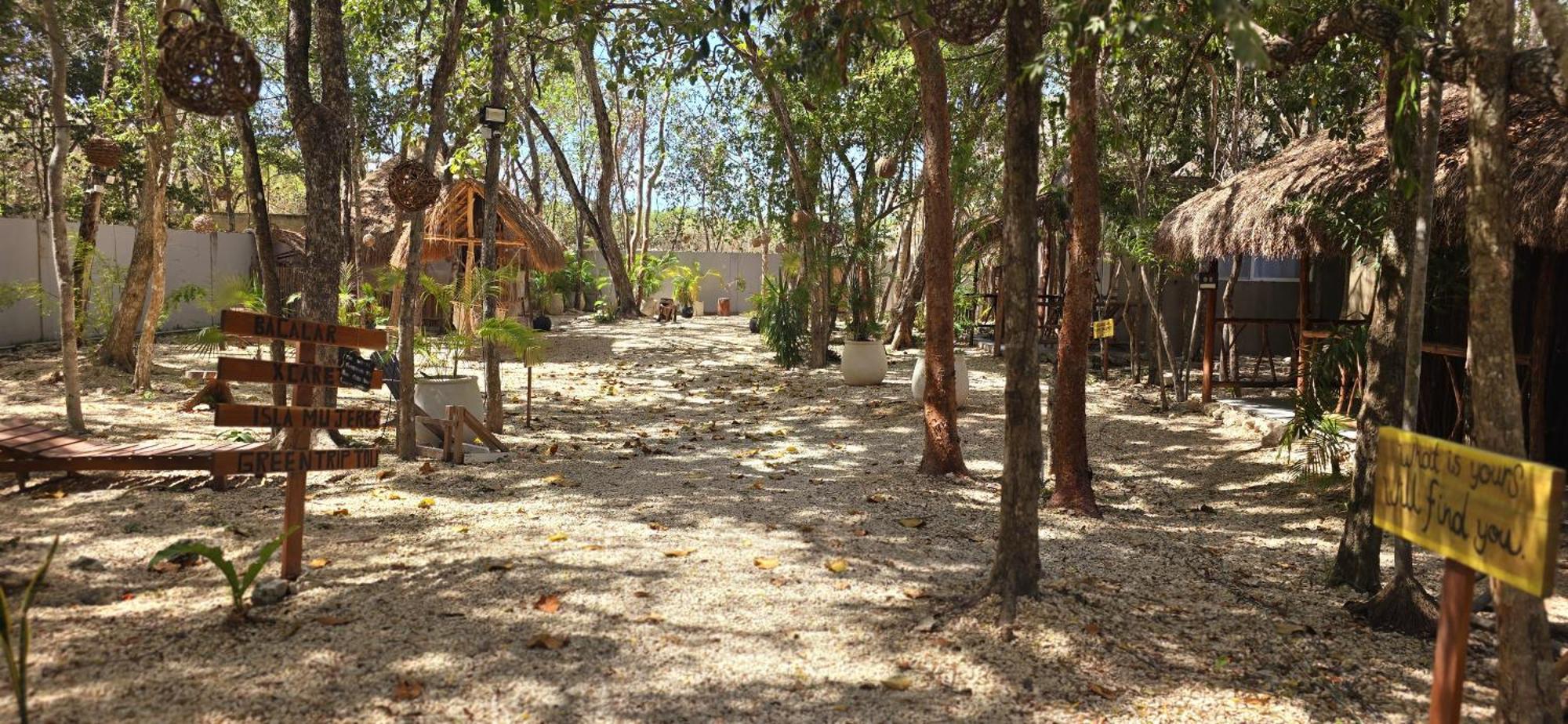 Guest house Kin Jungle Deluxe 4*