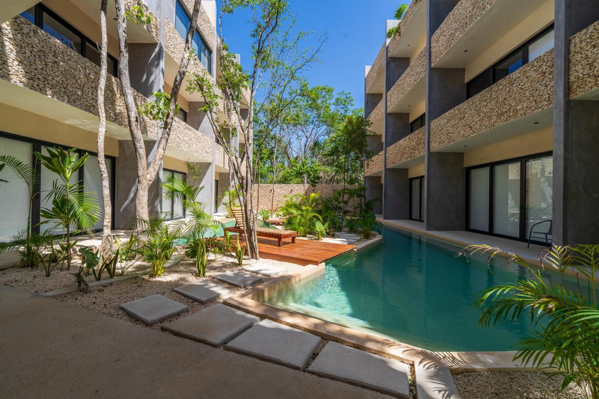 *jungle Ph W/pool, Close To Downtown & Apartment Tulum