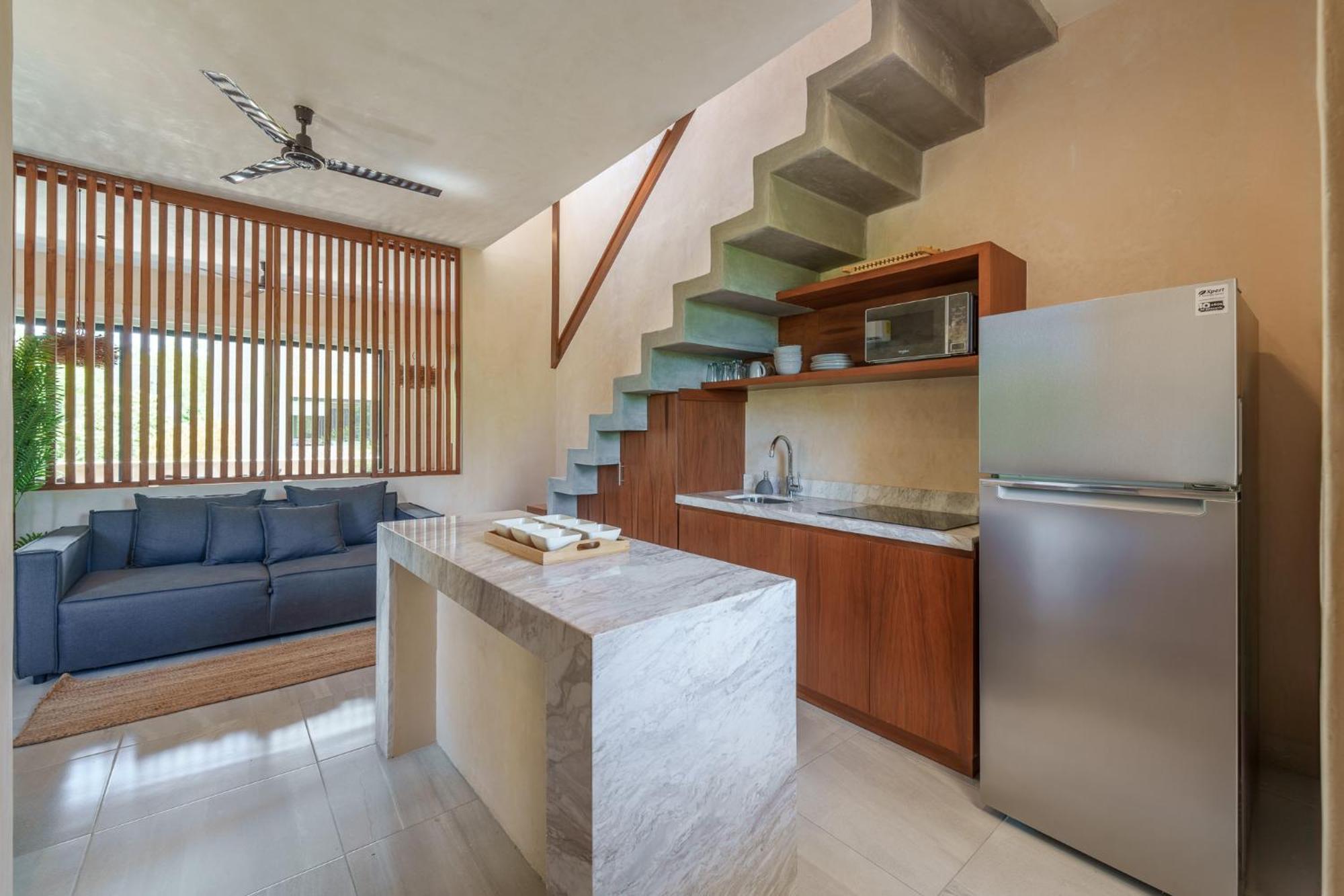 *jungle Ph W/pool, Close To Downtown & Tulum