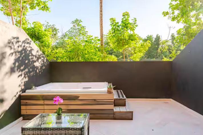 Apartamento Apartment With Private Jacuzzi & Free Beach Club *