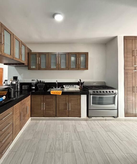 A Like A Local House - Casa Encuentro