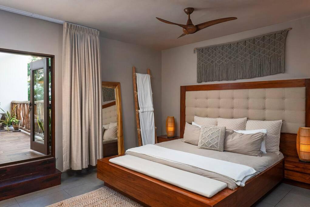 Tulum-Style Retreat 5Br Villa With Pool And Relaxing Jacuzzi