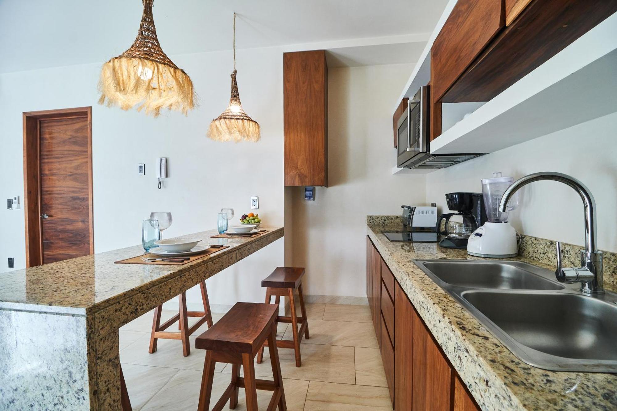 Apartment Jungle Penthouse With Private Rooftop Pool In La Veleta