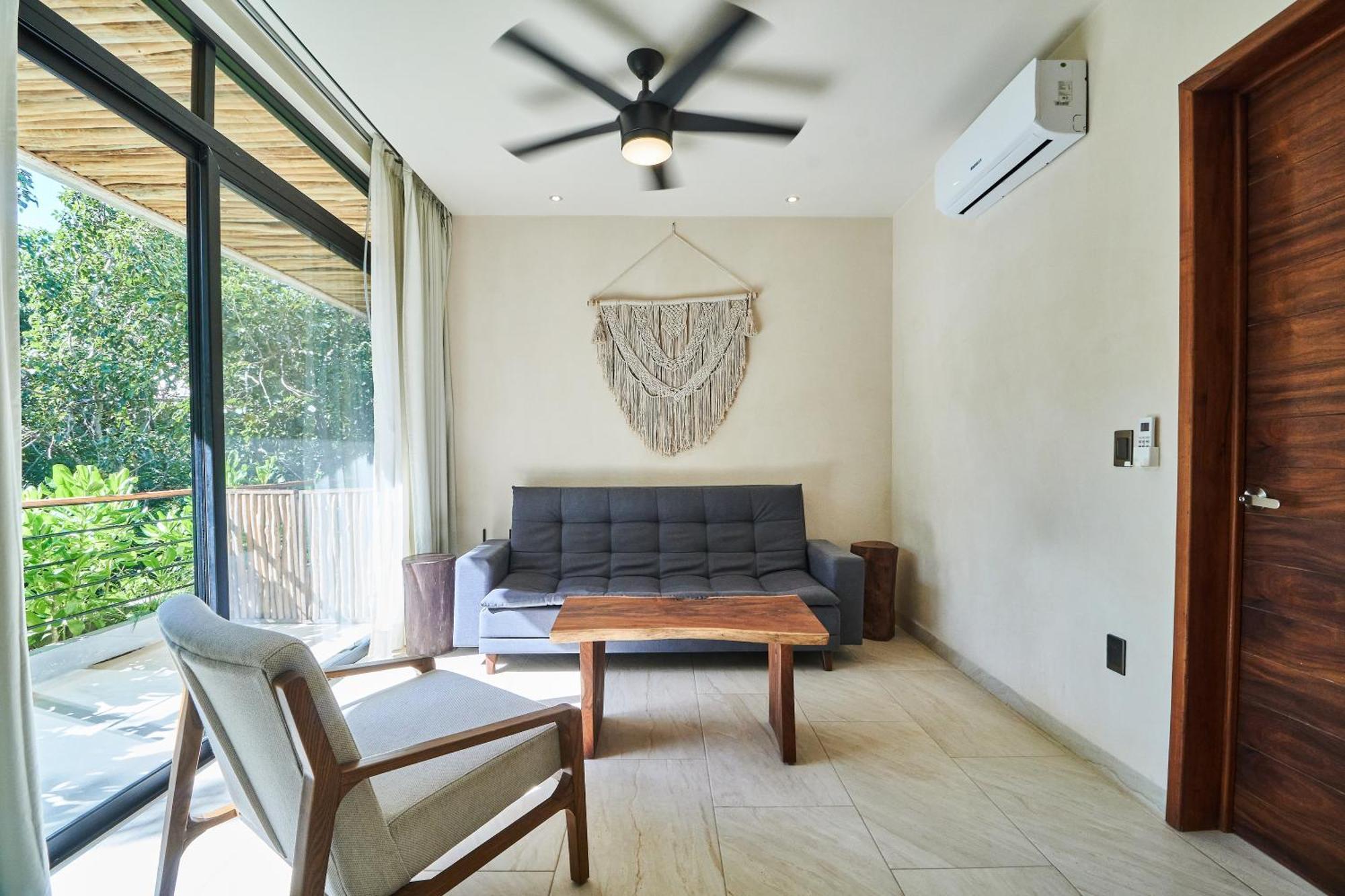 Apartment Jungle Penthouse With Private Rooftop Pool In La Veleta *