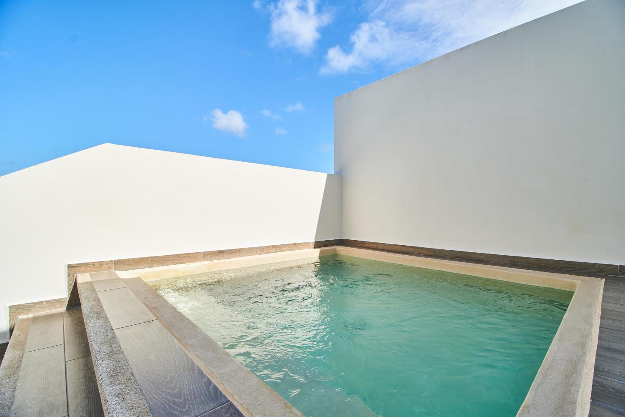 Jungle Penthouse Hideaway With Private Pool