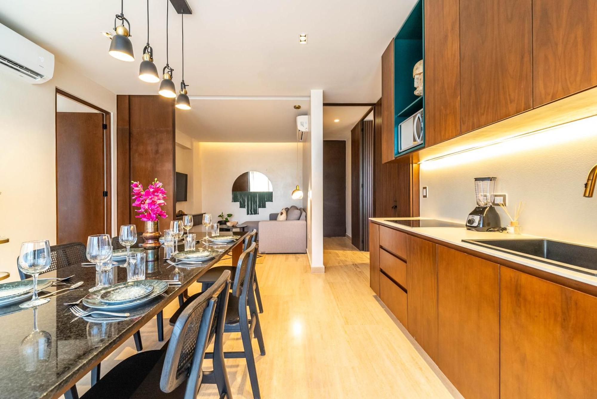 Holiday home Lux 2br With Rooftop Pool, Spa, Gym, Kids Playroom *