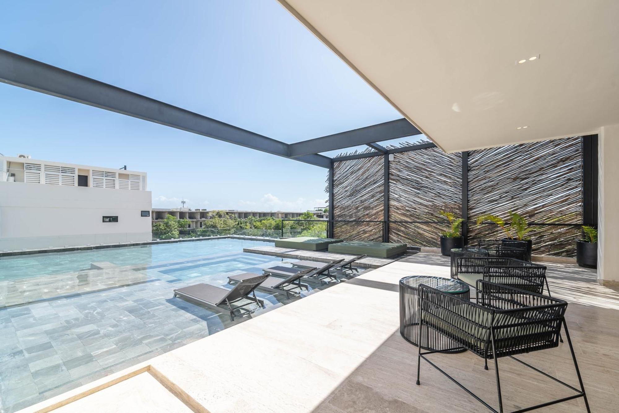 Holiday home 2br Plunge Pool, Rooftop Pool, Gym, Kids Playroom Tulum