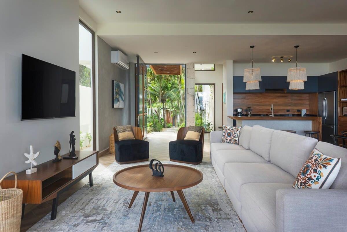 Villa Dream Oceanview 4br At Tankah Bay