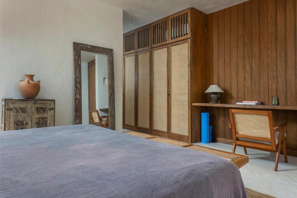 Holiday home Boho 3br Organic Design Gated & Rooftop *