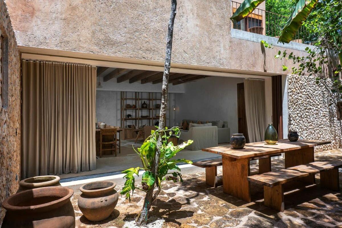 Boho 3br Organic Design Gated & Rooftop Holiday home *
