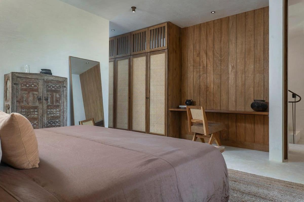 Woody, Boho 3br, Gated Community, Rooftop