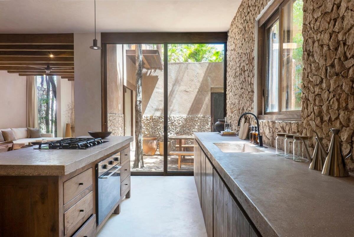 Holiday home Woody, Boho 3br, Gated Community, Rooftop Tulum