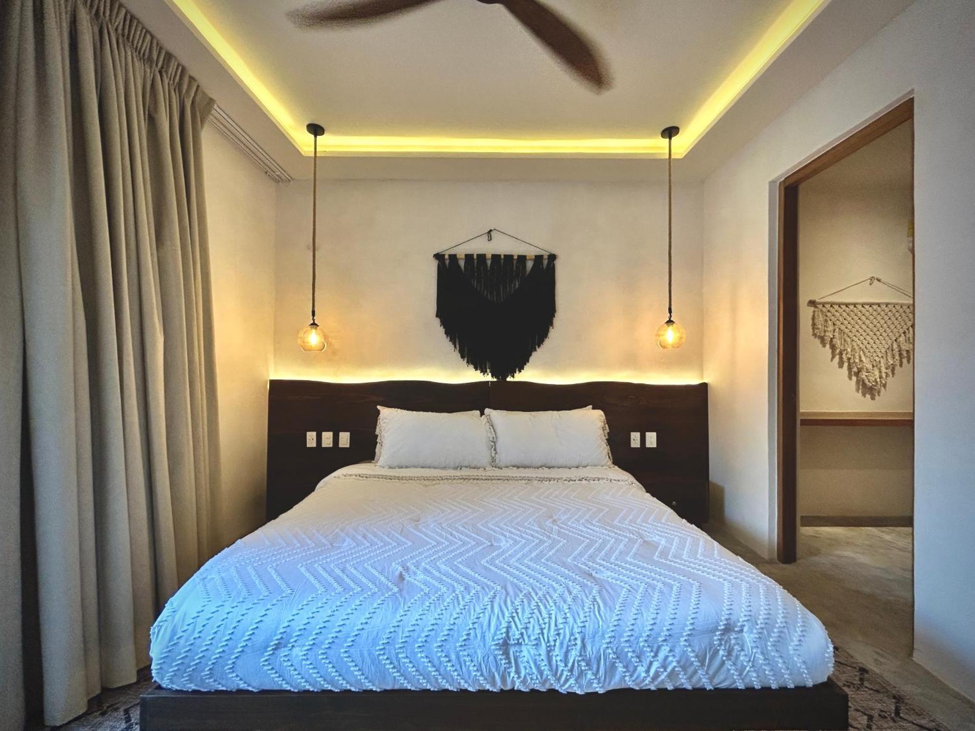 Villa Stunning In The Heart Of La Veleta