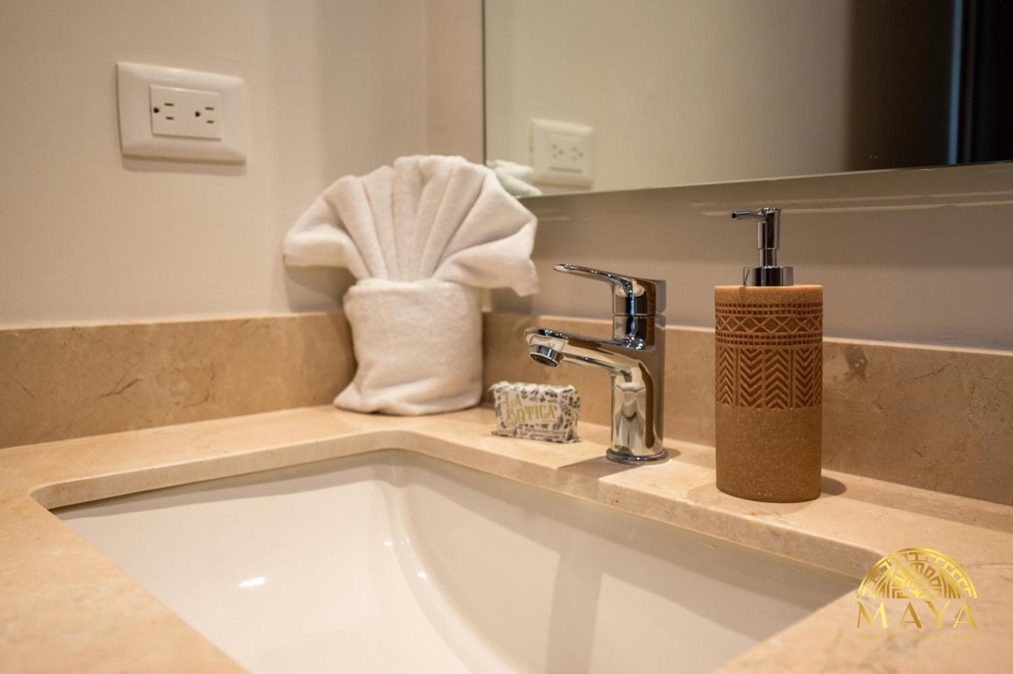 Nhoa By Maya Pm Aparthotel