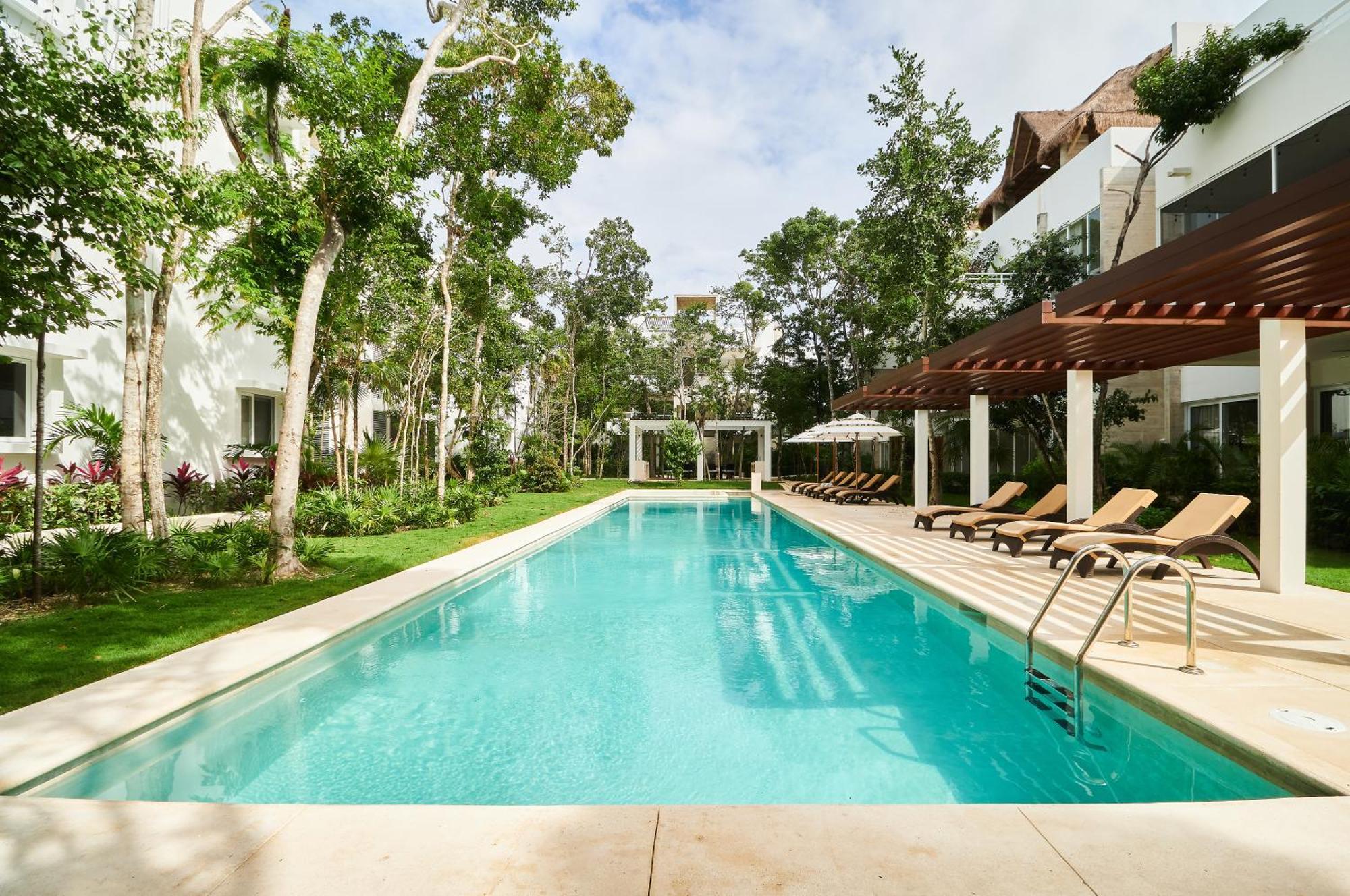 Apartment Premium With Pools, Gym, Yoga Deck & Bbq Grill In Gated